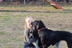 42617425_981499488718508_1328349624200593408_n